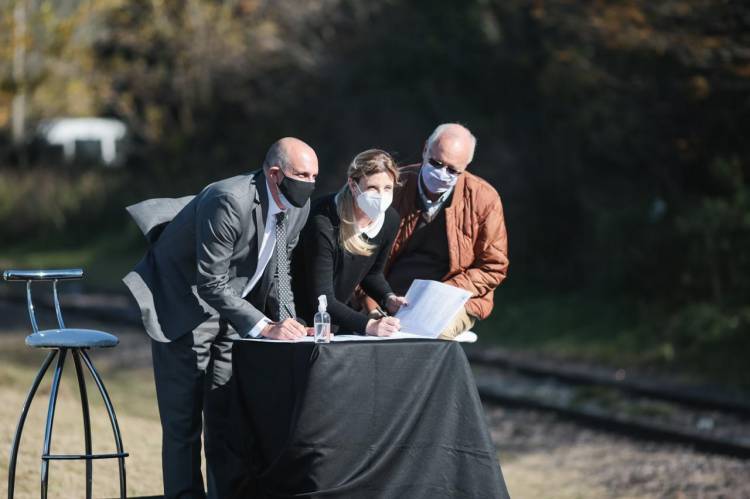 El Municipio alcanzó un convenio para la construcción de dos pasos ferroviarios bajo nivel