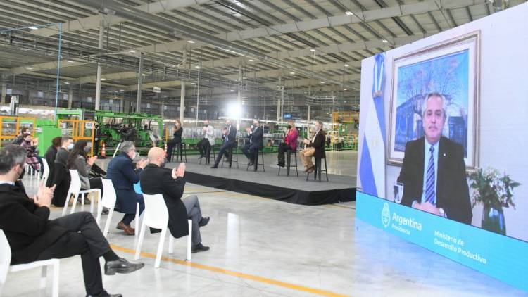 Alberto lanzó el Ahora 30 en Cañuelas: "Argentina no es un país inviable"