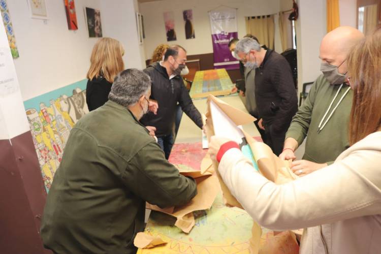 Escarapela del Bicentenario: se presentaron 118 propuestas