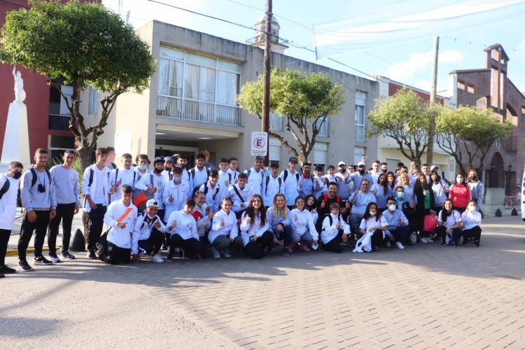 Partió hacia Mar del Plata la delegación cañuelense de los Juegos Bonaerenses