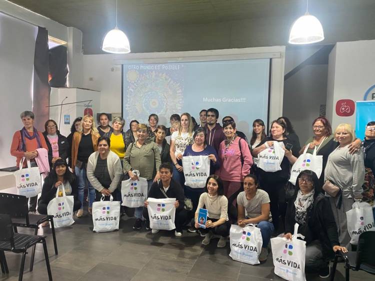 Programa Más Vida: Charla sobre lactancia materna y alimentación complementaria