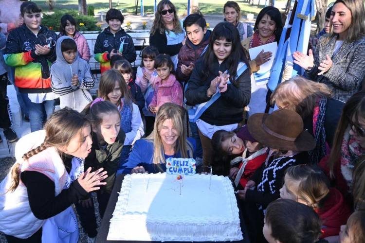 La localidad de Alejandro Petión celebró su 69° aniversario