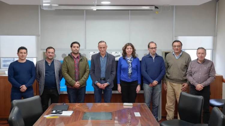 Gustavo Arrieta prepara todo para transformar la ruta 205 en autopista hasta Lobos