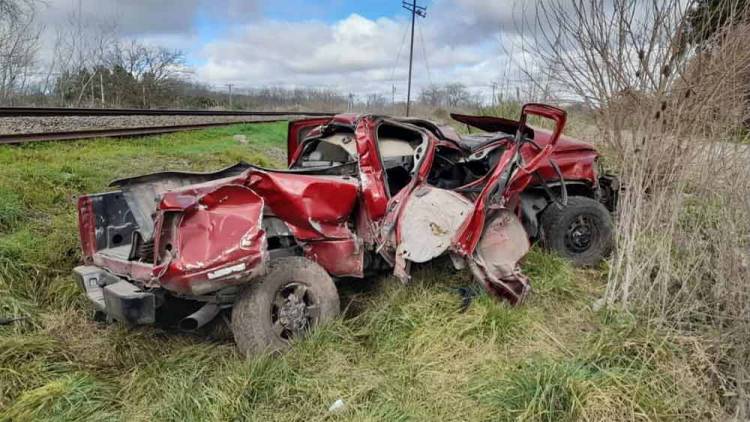 Extraña muerte en el paso a nivel del barrio Los Campitos