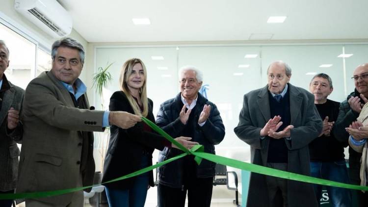 La UCES inaugura en Cañuelas su Hospital de Pequeños Animales