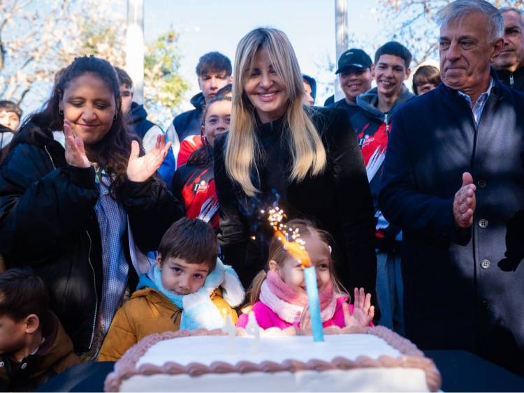 VICENTE CASARES CELEBRÓ SUS 79 AÑOS