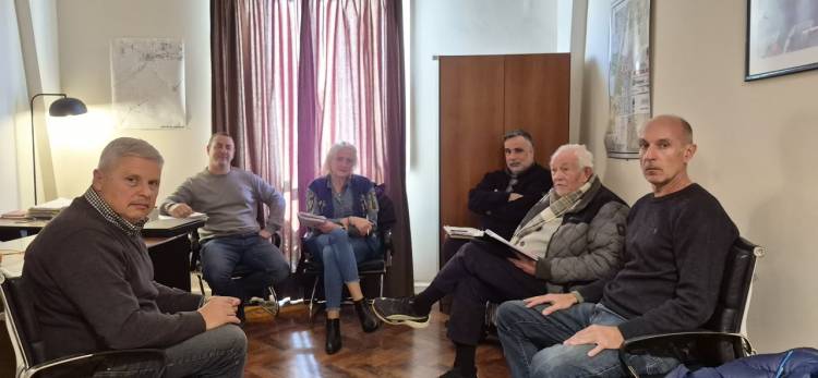 El Municipio encabeza los reclamos ante el OCEBA y la Cooperativa Carboni